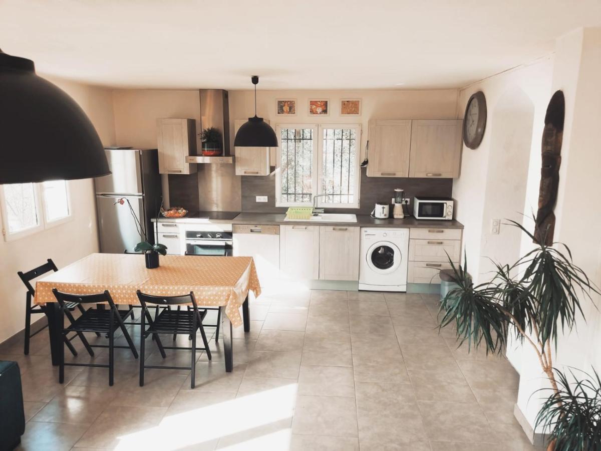 Bas De Villa. Cote D'Azur, A 20 Kms De Nice Contes  Exterior foto